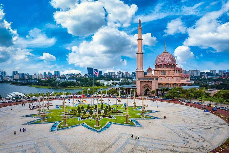 pngtree-scenic-birds-eye-view-of-putra-mosque-putrajaya-city-centre-and-its-serene-lake-photo-image_30695134.jpg