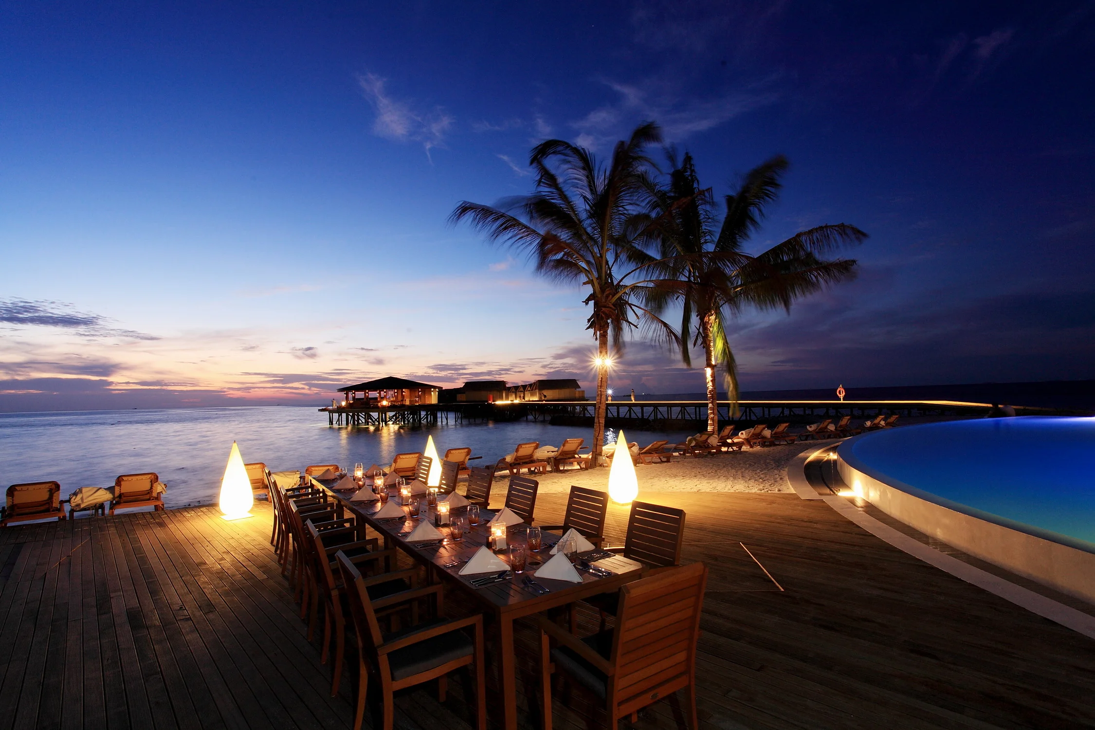 Centara ras fushi resort spa. Centara ras Fushi. Centara ras Fushi Resort&Spa 4*. Centara ras Fushi 4*. Centara ras Fushi Resort & Spa Maldives 5*.