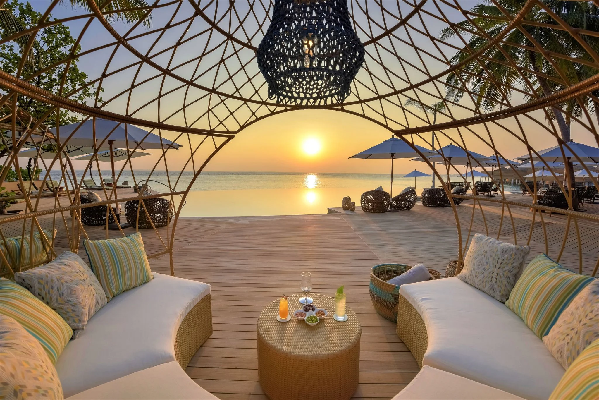 THE NAUTILUS MALDIVES 5* DELUXE BAA ATOLL