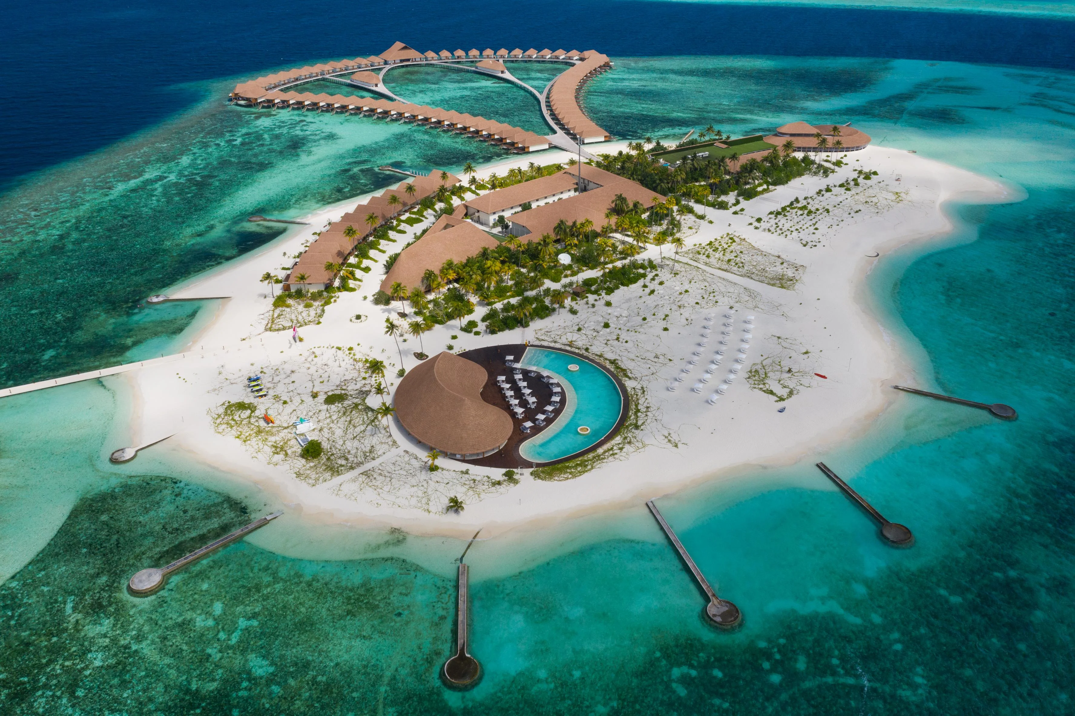 Cinnamon velifushi. Cinnamon velifushi на Мальдивах. Cinnamon Мальдивы отель. Cinnamon velifushi 5*. Вааву Мальдивы.