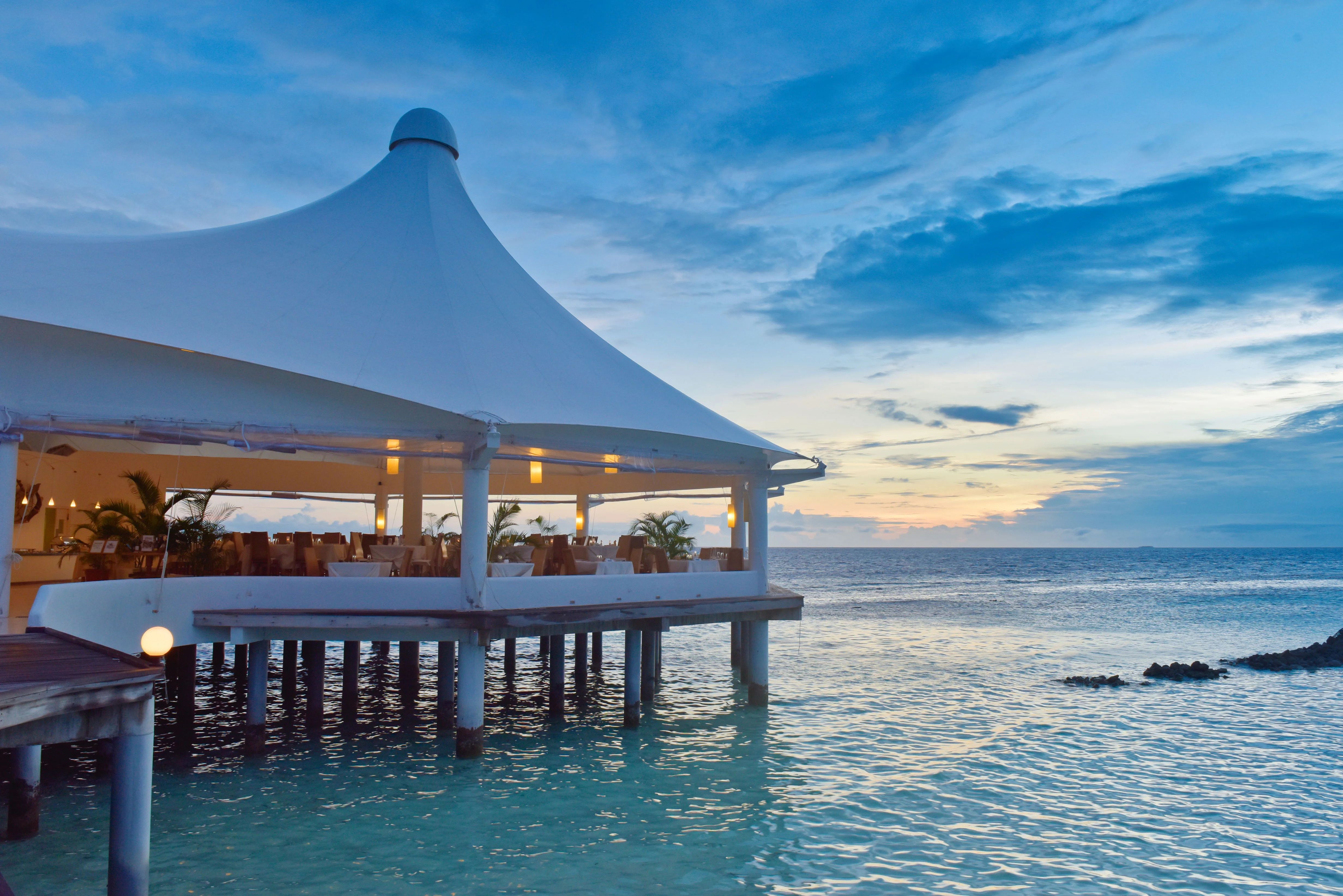 Включи island. Safari Island Resort Spa. Safari Island Resort 4. Safari Maldives. Safari Island 4*.