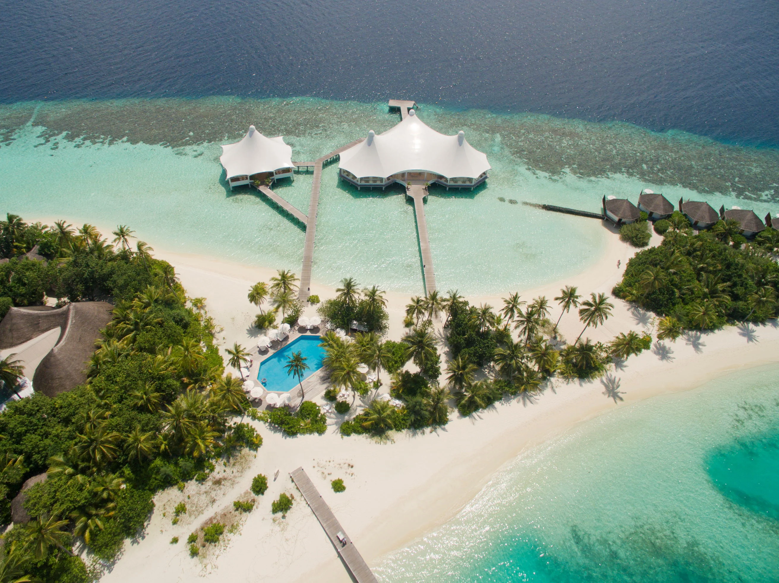 Bandos island resort. Сафари Исланд Мальдивы. Safari Island 4 Мальдивы. Бандос Мальдивы 4. Остров Bandos Мальдивы.